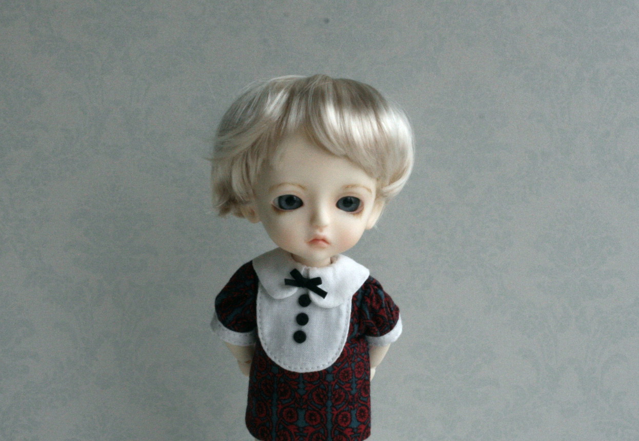 Blonde synthetic mohair 6-7"